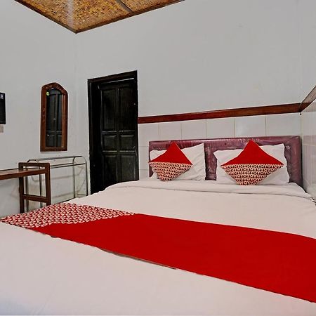 Oyo 93239 Arimbi 2 Hotel Бандунг Екстериор снимка