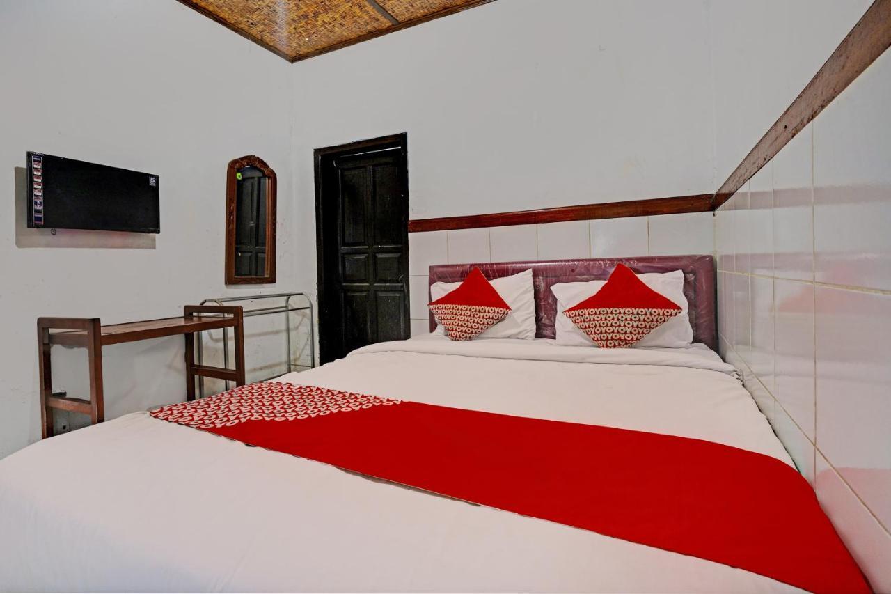 Oyo 93239 Arimbi 2 Hotel Бандунг Екстериор снимка